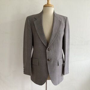 Vintage 70’s Gray/ Tan Windowpane Plaid Clipper Craft Two Button Sports Coat 38